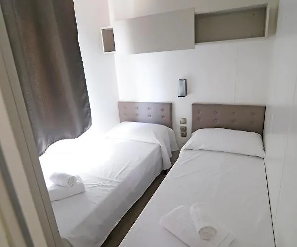 Garda Di Vino Agricamping & Wine Shop Lazise Campsite Ronchi (Veneto)