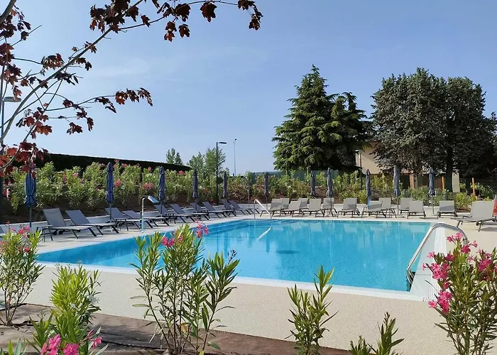 Garda Di Vino Agricamping & Wine Shop Lazise Campsite Ronchi (Veneto)