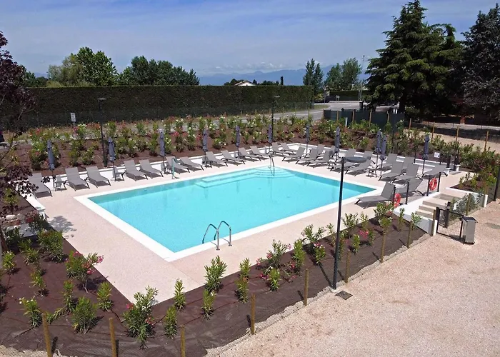 Garda Di Vino Agricamping & Wine Shop Lazise Campsite *